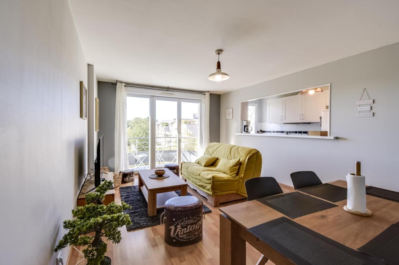 Chic Apart With Parking And Balcony Apartment Cergy Luaran gambar