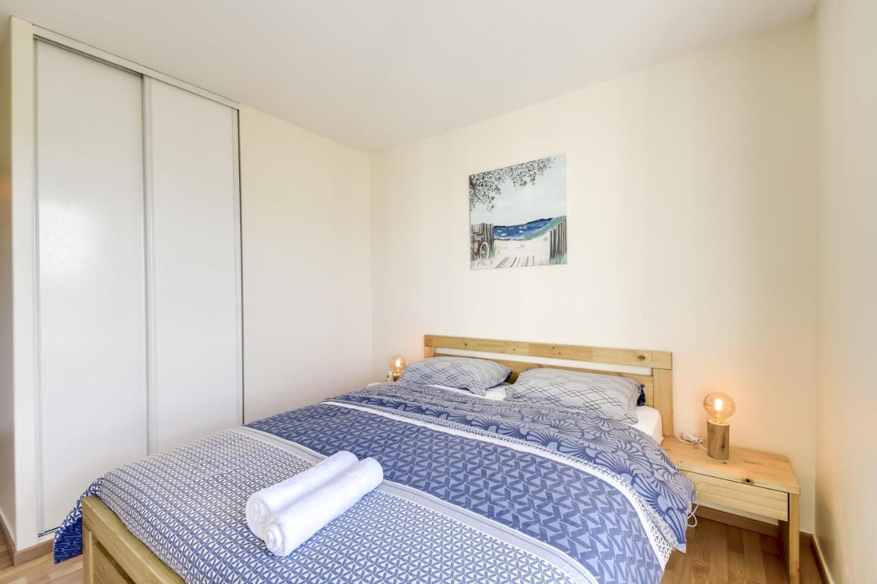 Chic Apart With Parking And Balcony Apartment Cergy Luaran gambar